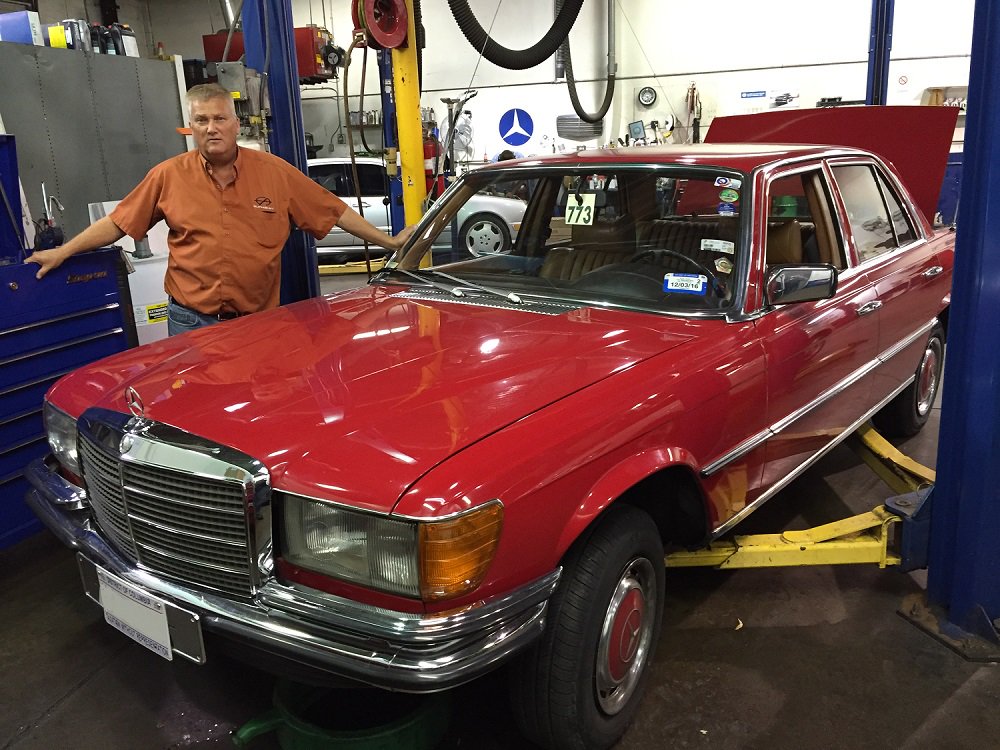 Mark Neely & a 1978 Mercedes Benz 280S. #eurasianservicecenter #classicmercedesbenz #classiccars