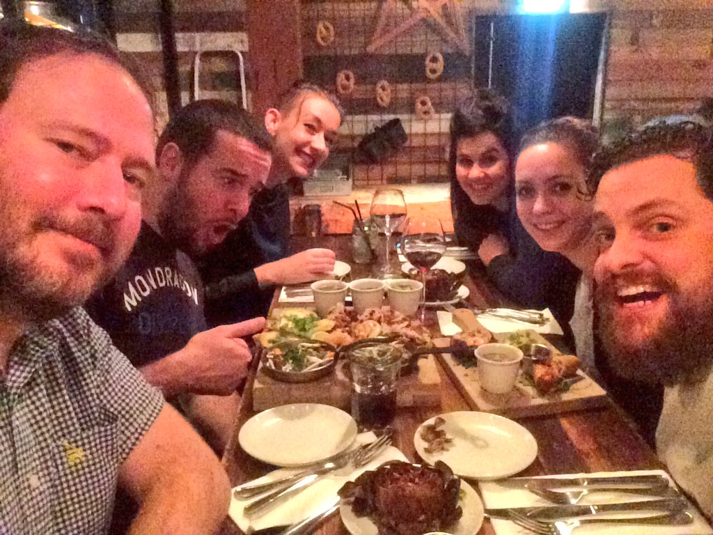 Avondje met redactieteam bij <a href="/STAN_AND_CO/">STAN & CO.</a> in #Utrecht. Thnx <a href="/daansmeltzer/">Daan Smeltzer</a> en brigade. See you soon. #fipioneers