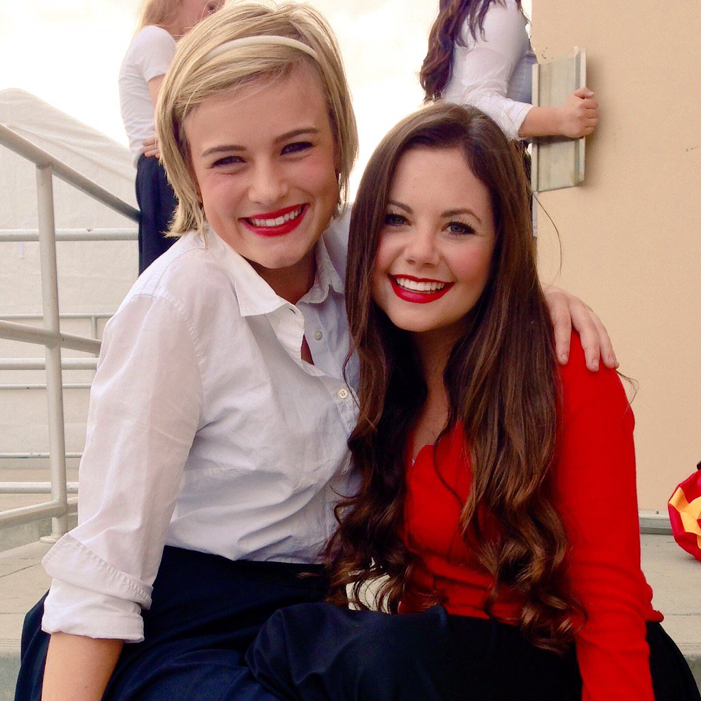 janeantoinettes's tweet photo. 3 days till Kelsey https://t.co/EhSuVwk2HT