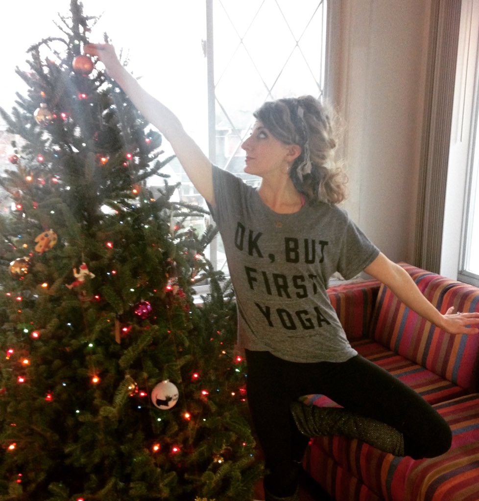 Inner_Spinner's tweet photo. O Christmas #vrksasana Join me for pre-holiday flow @unionproject at 7:15pm #okbutfirstyoga https://t.co/9wHI57g2Bv