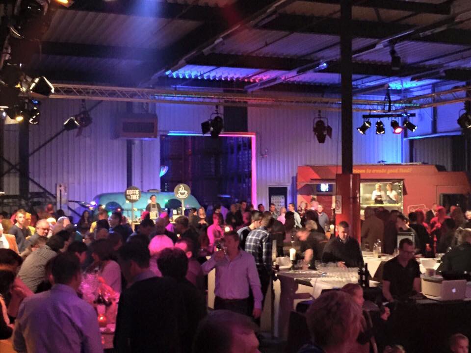 CorVanOene's tweet photo. Ook bij de Koninklijke vd Most mochten we het eindejaarsfeest verzorgen voor bijna 400 Personen https://t.co/UJbDdJosG1