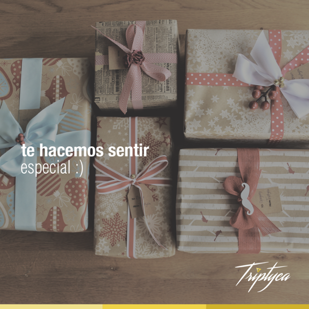 TriptycaAgency's tweet photo. Llegó Santa a nuestra oficina y nos dejó los regalos para nuestros clientes. ¡Qué detalle recibirán esta Navidad! https://t.co/zlsZkn8KJ0