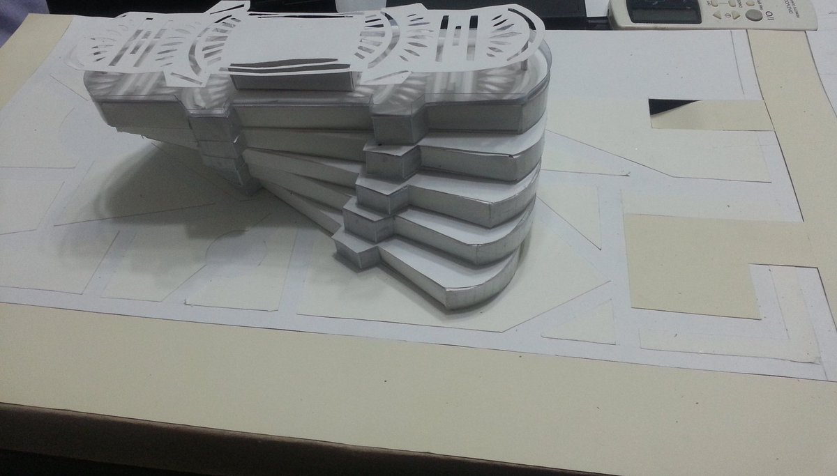 HeyIsOchito's tweet photo. #Introduccion #EntregaFinal #2015C #seccionB @cardonarichard @arquitecturauru https://t.co/Df9cb4kYh4