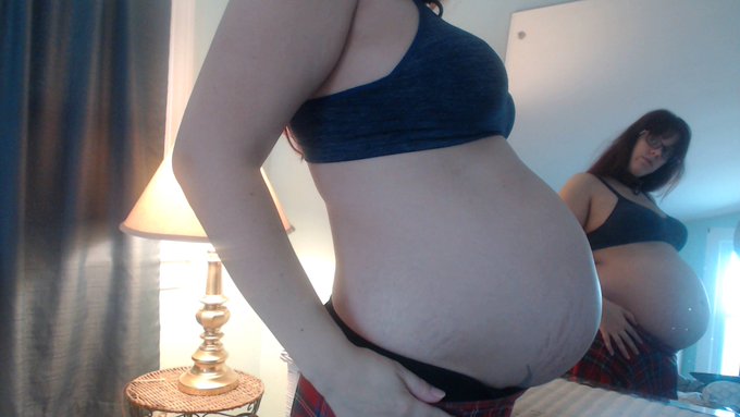 Just getting ready to go out tonight :) XOXOXO #horny #pregnant #MILF #schoolgirl #fetish https://t.<a href="/tag/horny"class="tags">#horny</a><a href="/tag/schoolgirl"class="tags"><span>#schoolgirl</span></a><a href="/tag/pregnant"class="tags"><span>#pregnant</span></a><a href="/tag/fetish"class="tags"><span>#fetish</span></a><a href="/tag/milf"class="tags"><span>#milf</span></a>