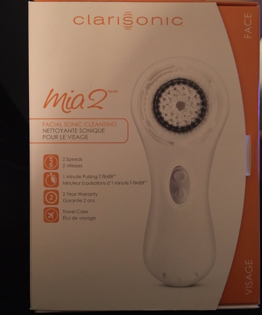 ElevatedBliss's tweet photo. My niece got me a nice discount on a #Clairsonic #Mia2. I can't wait to use it! Maybe it will make me beautiful.😝 https://t.co/PgAs6DCty5