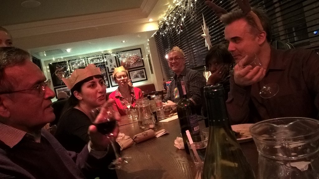 LudiPrice's tweet image. #soaslibrary Christmas dinner shenanigans @irenetortorell4