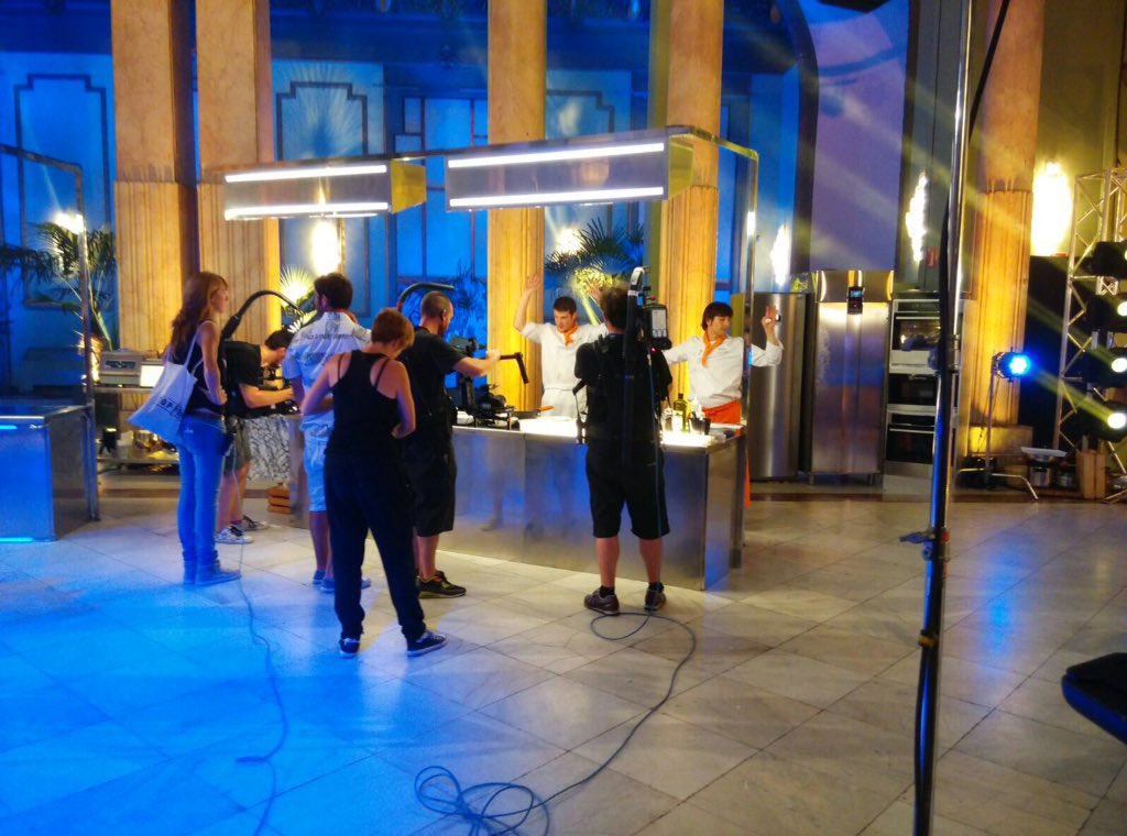 fanialoniz's tweet photo. Algunaa imagenes de la gran final de #Topchef15! Con ganas de una nueva edición! #caraacaratopchef #TopChefinal https://t.co/iTH827aFC7