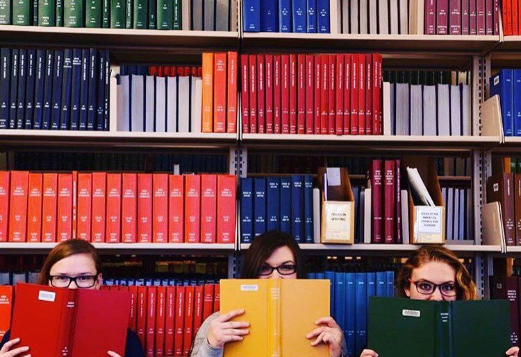 alphagammadelta's tweet photo. Study hard Alpha Gams! Best of luck on your #finals! #redbuffgreen #finalsweek #alphagam @siualphagams https://t.co/KQSsyWXMG7
