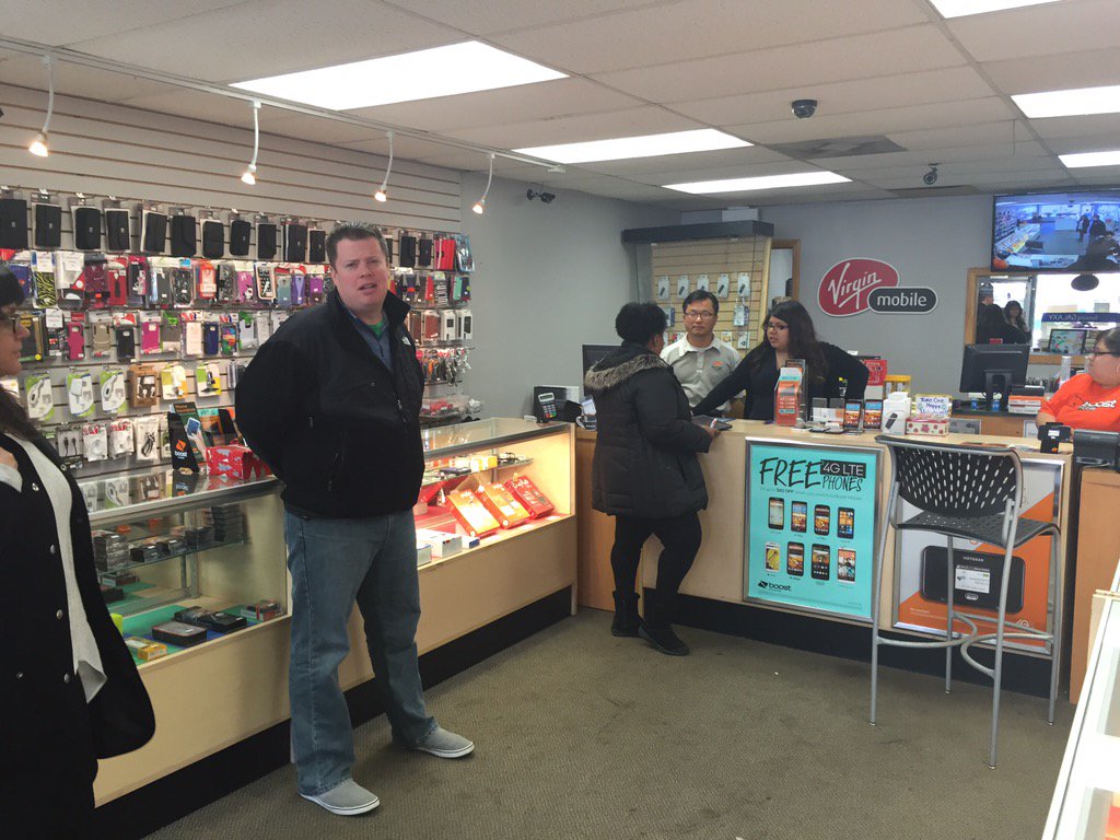 BDPSana's tweet image. @SPG_Tonya  getting a dealer owner to incentivize esecuritel at $2!! #spreadthewealth #protectyourdevice