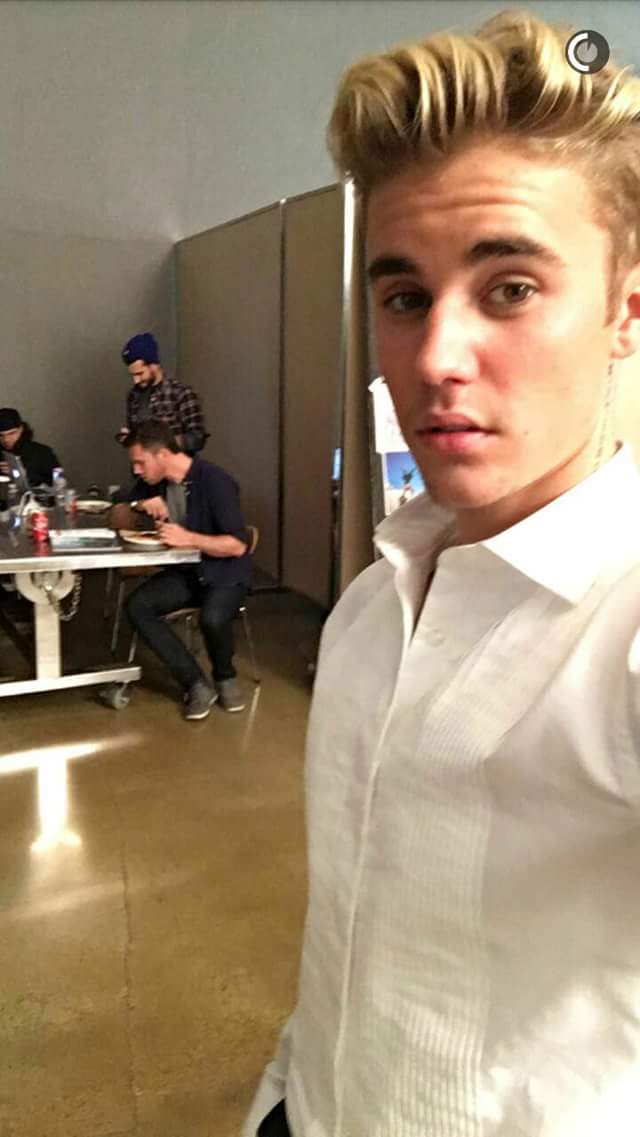 justinciruja_'s tweet photo. Como le queda esa camisa amooor https://t.co/fFZTsA2GFs