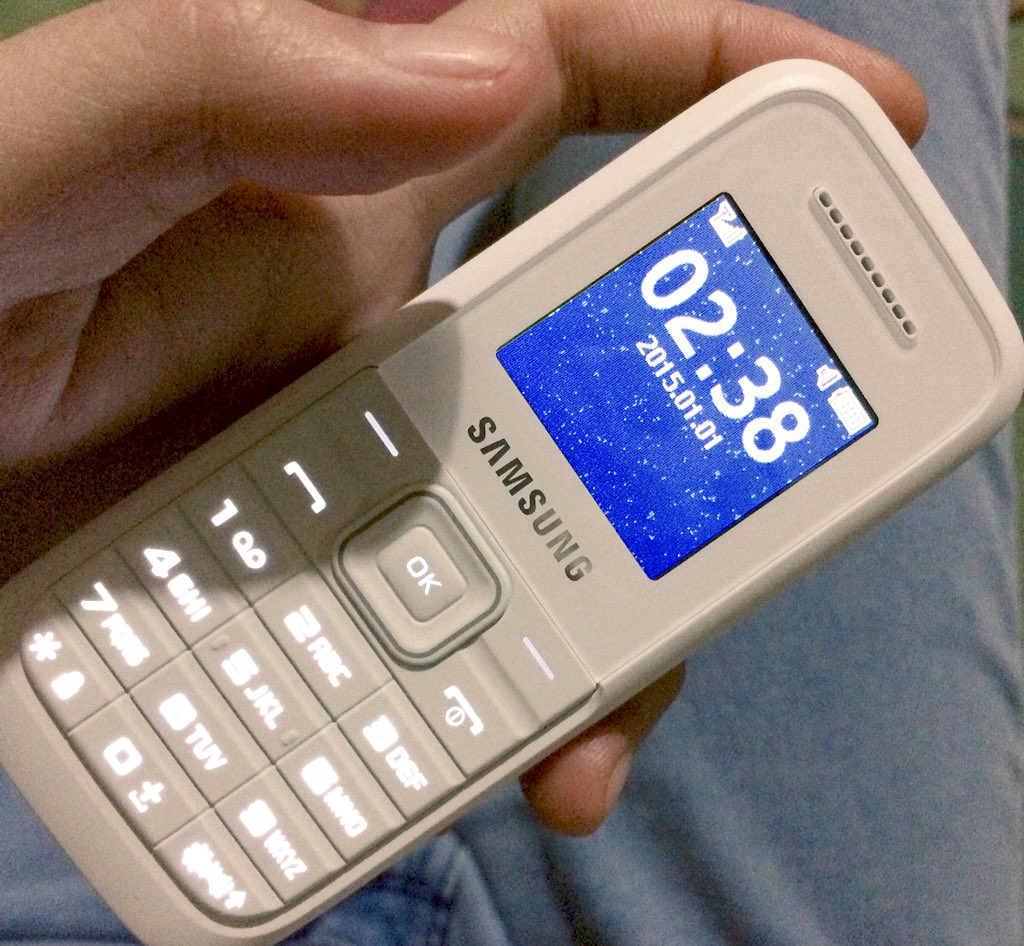 rirriyang's tweet photo. My new baby 😍 #samsung #newpee #socute https://t.co/KYJ4ZeDzxs