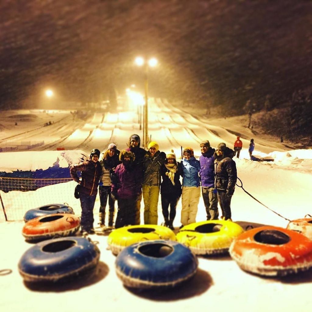 AlisaGammon's tweet photo. Leave it to #Bigsley to throw the company holiday party was at a tubing park. #bigsleyover… https://t.co/XhS6x3TL3k https://t.co/igGidpKUqy