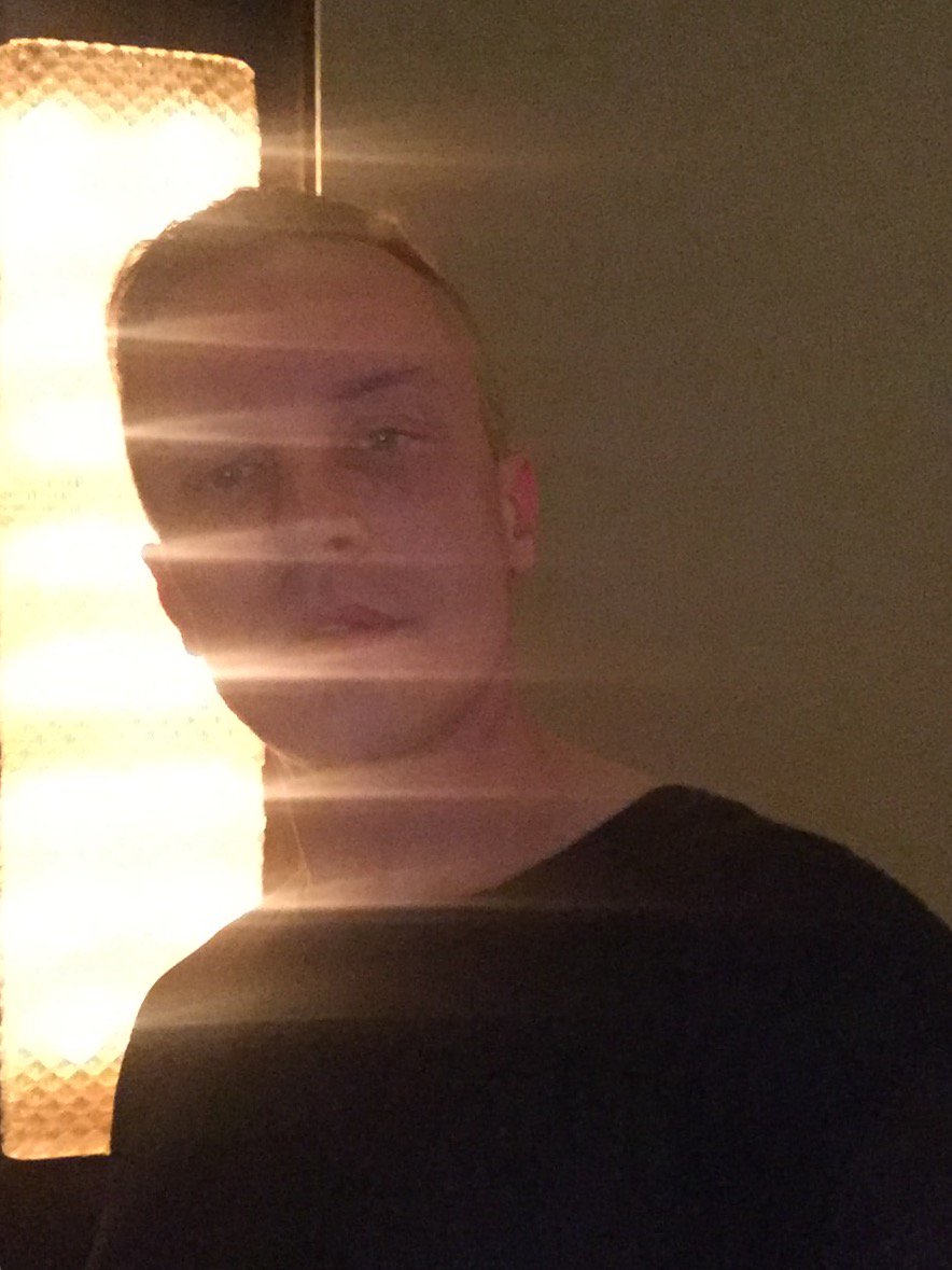 Feeling the light tonight. Xo