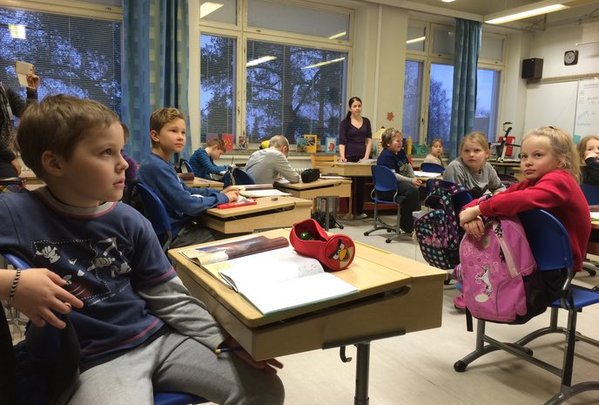 Bakan çocuğu ile işçi çocuğu aynı sınıfta... İşte Finlandiya'nın eğitimdeki başarısı... buff.ly/228ljzv