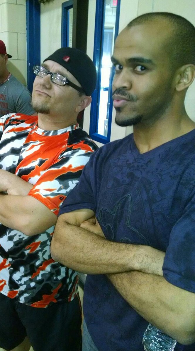 FairToAar's tweet photo. Hey @FlipKendrick- #FilthyAnimal could get #FlipNFresh... just say the word. https://t.co/ZZIFnIM1id