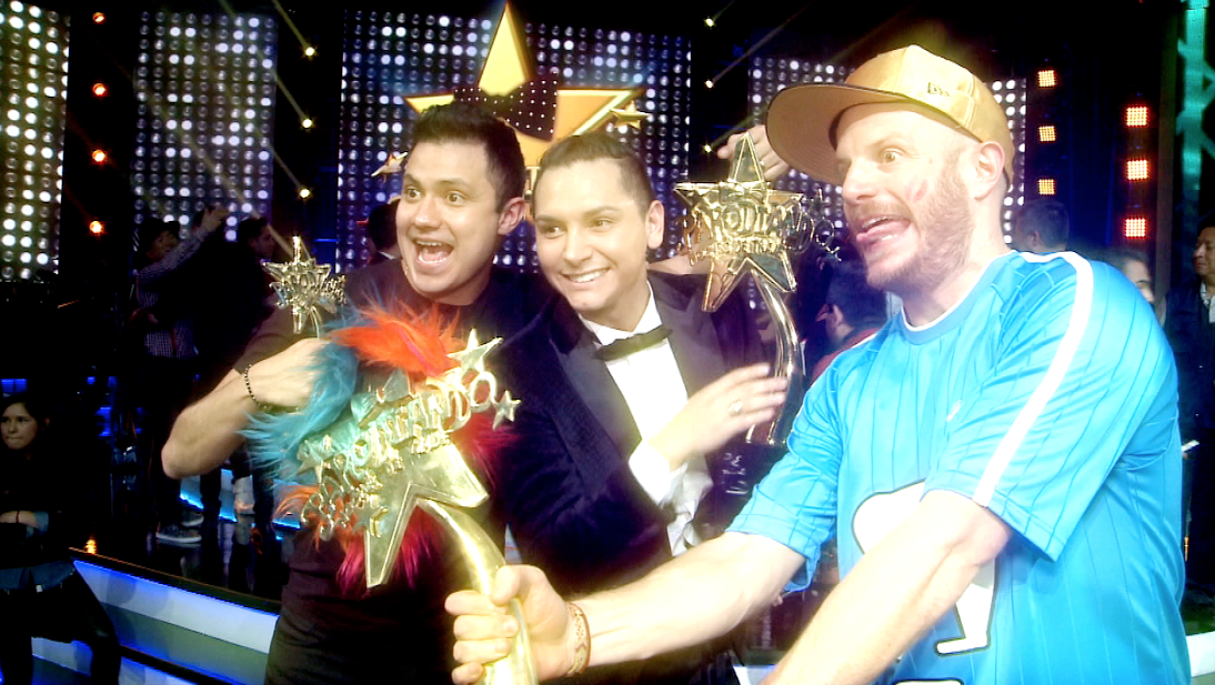 Parodiando's tweet image. Checa todo lo que se vivió detrás de cámaras en la gran final de #Parodiando: ow.ly/W0e17