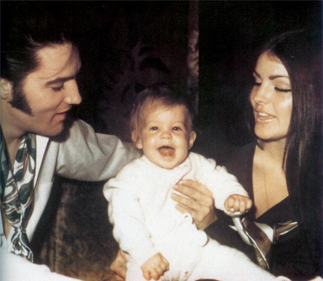 Elvis Presley with his wife Priscilla and daughter Lisa Marie, 1969