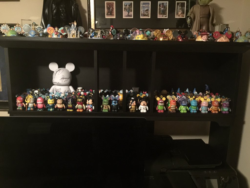 georgeparkercst's tweet photo. @YmerejLee Very nice!  I'm hooked on Disney Vinylmations! https://t.co/a7MzYbQW7T