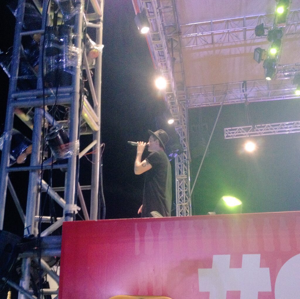 Abr1Abreu's tweet photo. Eu q tirei, gostou?❤️🚀😍 @GAMACAlQUE #FlyPresenteDeNatal #CocaColaFestival https://t.co/wQXSasLxUR