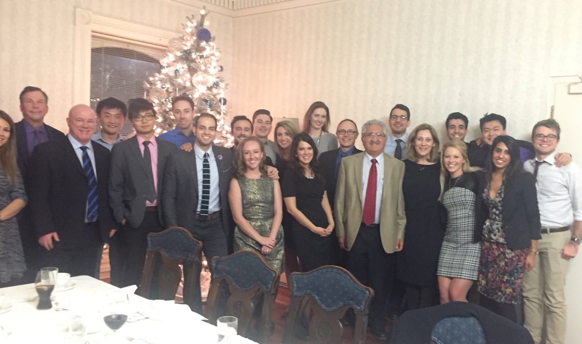 CJCoroneos's tweet photo. Merry Christmas from #MacPlastics https://t.co/yARYfq9ov3