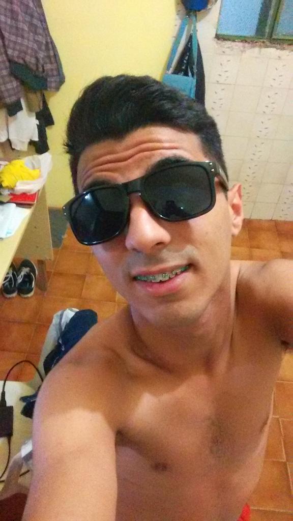 Gostou? 
#hm
#eumesmo
#fodase
#oculos
#BrunoMarsNewAlbumOnFebruary 
#BrunoMars2015HotYear