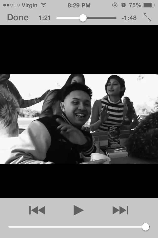 Eaviebean's tweet image. I&apos;m wit that Heartbreak Gang kid &quot;@HBKPLO&quot; 💔🎊🎊 #GetItGetItGetIt