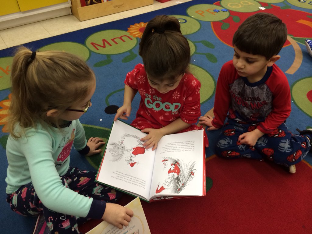 prekatstregis's tweet photo. Our favorite Christmas books are even better when we share them with friends! #stregispreschool https://t.co/O1W4Qa695R
