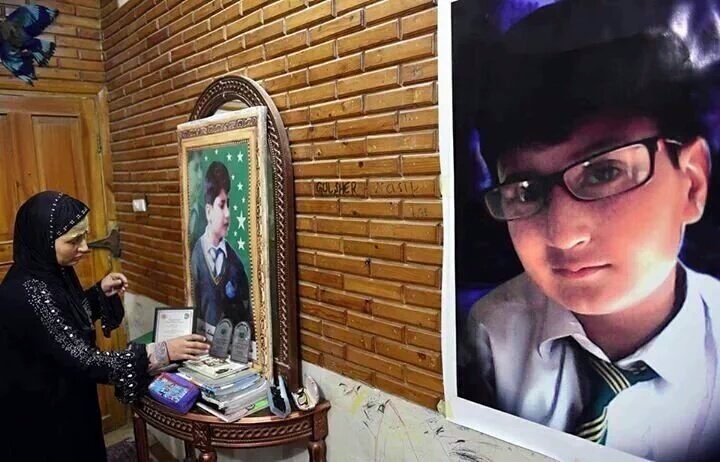 ShanzaAdnan's tweet photo. #NationFightsBack
#InLovingMemoryOfAPSMartyrs
#CantForgetPeshawarAttack https://t.co/SwhVwfw5XC