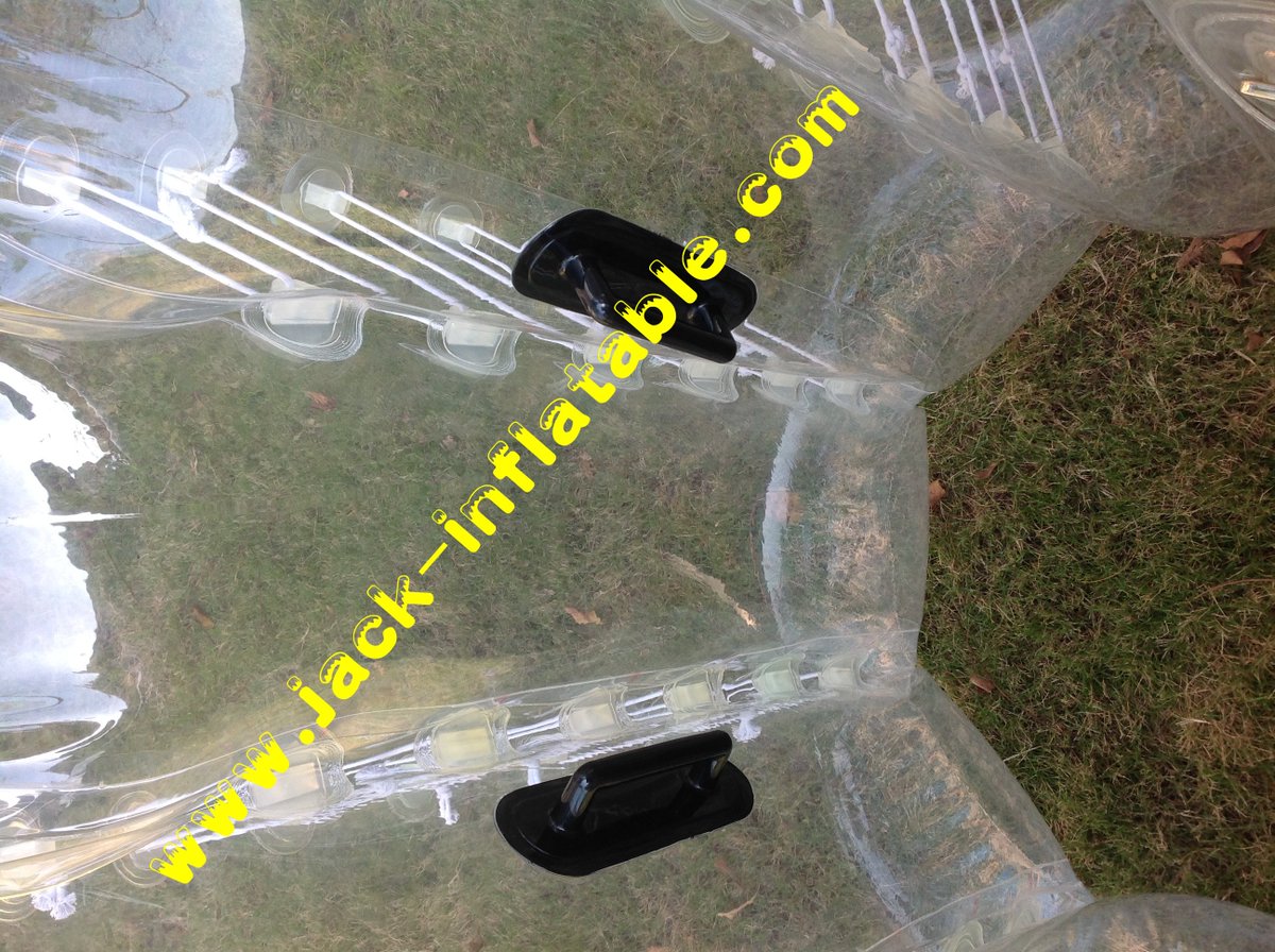 leleinflatable's tweet image. 1.5m TPU 0.8mm bumper ball, inside have washable safety Velcro belt.