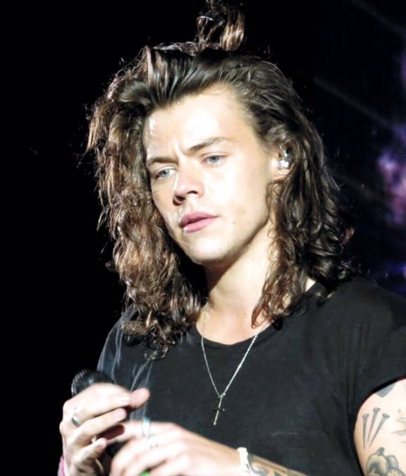 thishwiththisl's tweet photo. this Harry with this Louis https://t.co/wr8rKnDIdl