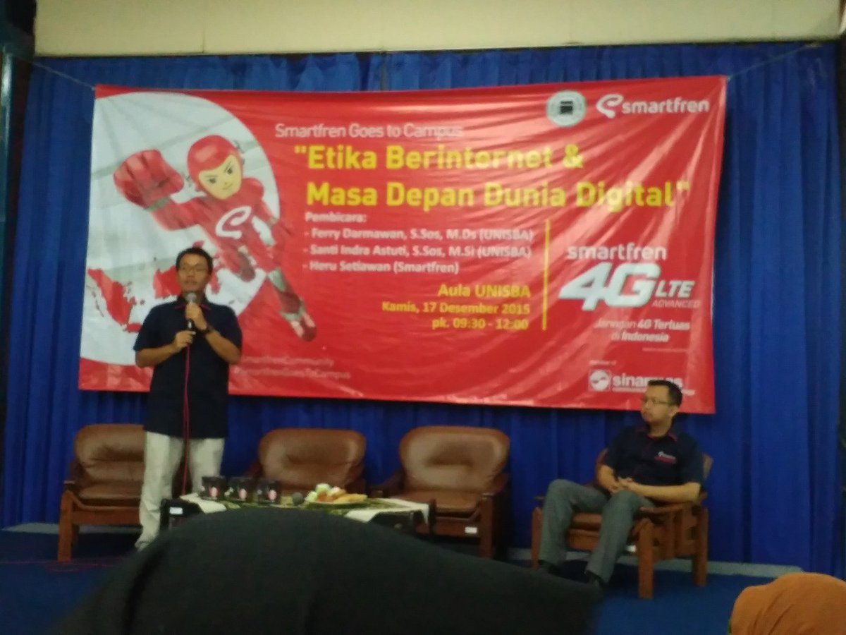 #smartfrencommunity #smartfrengoestocampus get your 4G! Gain Goodnes, Get Gasped! Try a smart way with smartfren :)