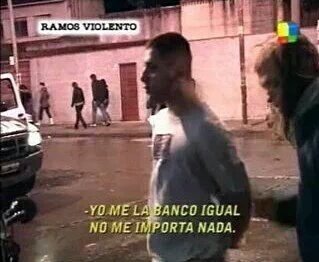 YamilSierra's tweet photo. Tomas Tekila con tus amigos pero ellos ya no quieren tomar más. #BuscamosElMejorTT #JugaConOreo https://t.co/bEeNnqC7bK