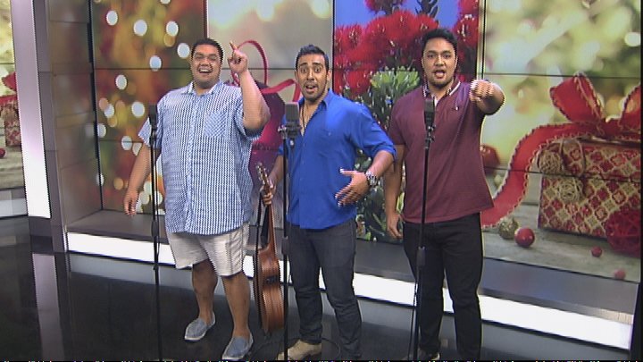 SevenSharp's tweet photo. Look who is in studio to sing us out tonight! Thanks for stopping by @SOL3MIO. https://t.co/D1ch9rF4t8