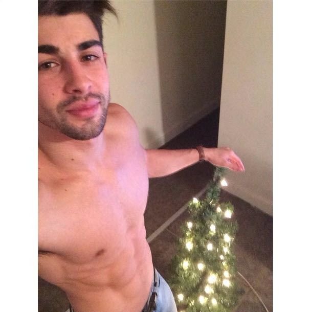 Fuck having large trees. I got a small tree.