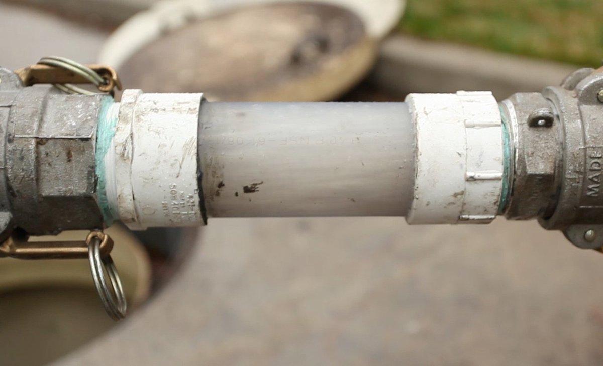 IslandPumpTank's tweet image. We have been turning dirty tanks into clean ones! #tankcleaning #betterflow #USTcleaning #undergroundstoragetank