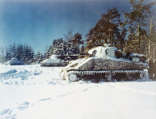 Toute l'équipe du <a href="/NormandyTankMus/">Normandy Tank Museum</a> vous souhaite un bon réveillon et un joyeux Noël !!!
#MerryChristmas #JoyeuxNoel