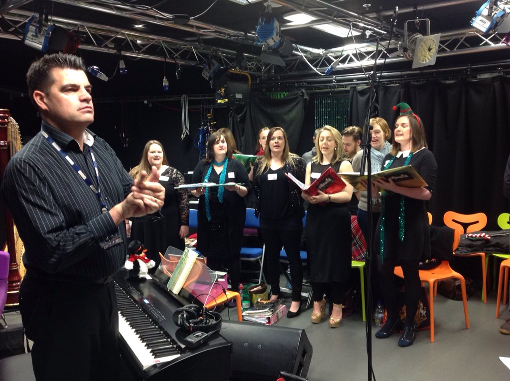 BBCNorfolk's tweet photo. We love that our Assistant Ed @AnthonyIsaacs is joining in! He's composing, playing the organ AND singing! https://t.co/D2Kbdk9s68