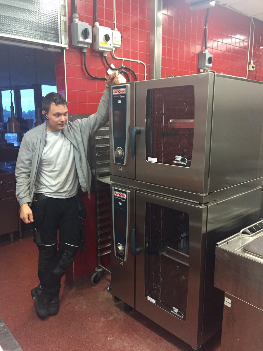 MDSolution_AB's tweet image. Merry Xmas! #MDSolution