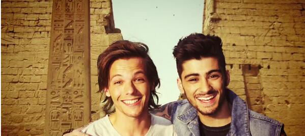 duffye_z's tweet photo. Happy Birthday Louis ❤ #Louis24 🎉🎉 https://t.co/foNm4eBwZN