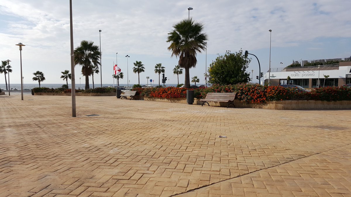AlmeriaStyle's tweet photo. #almeria #almeriacity #zapilloalmeria #playaalmeria #fotos2016 https://t.co/xvnY1vAht8