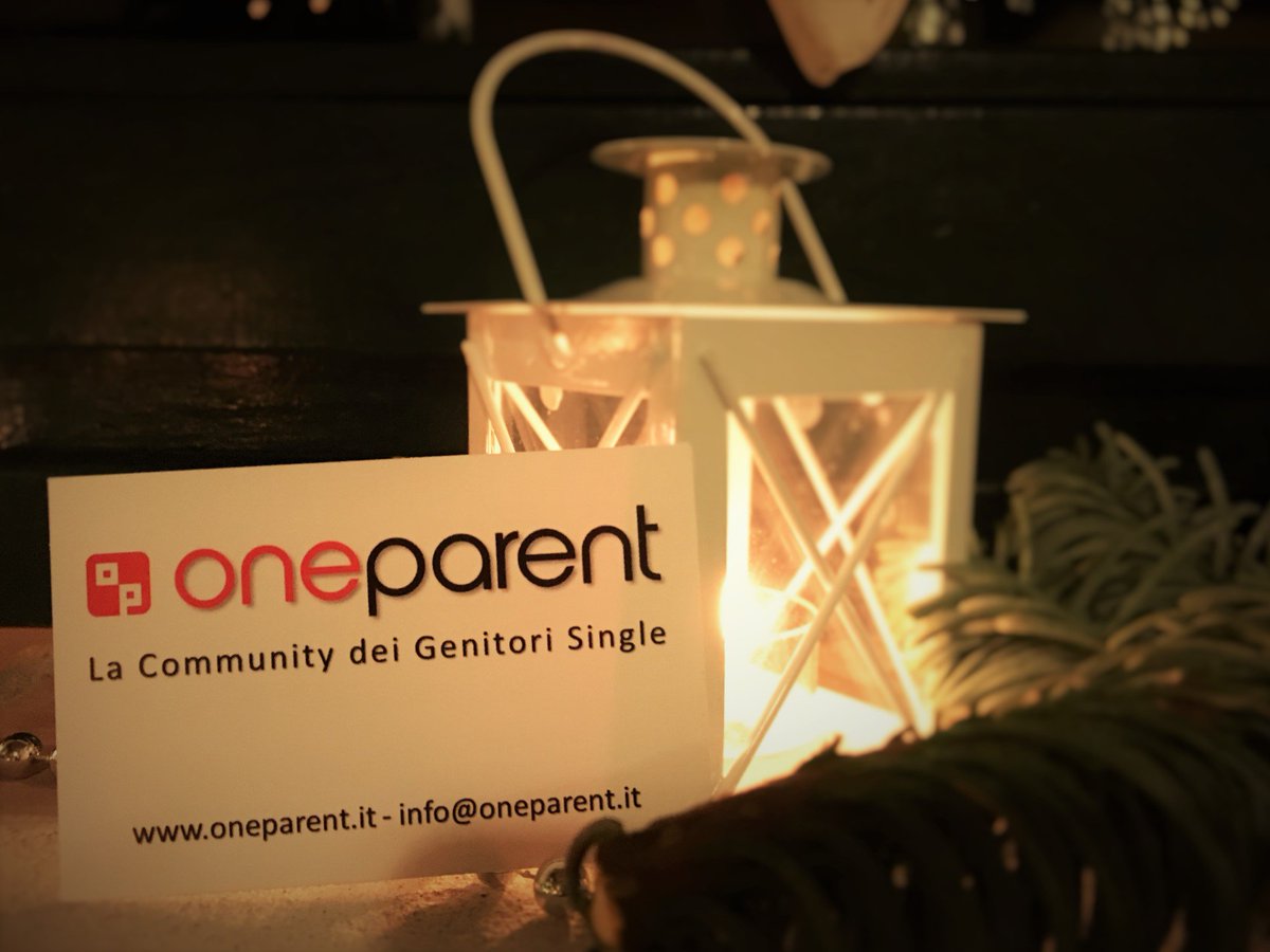 oneparent_it's tweet photo. Buon Natale ai #genitorisingle: soprattutto a chi lo passerà senza figli. Che sia un Natale di speranza e serenità. https://t.co/B2C5z0v6dp