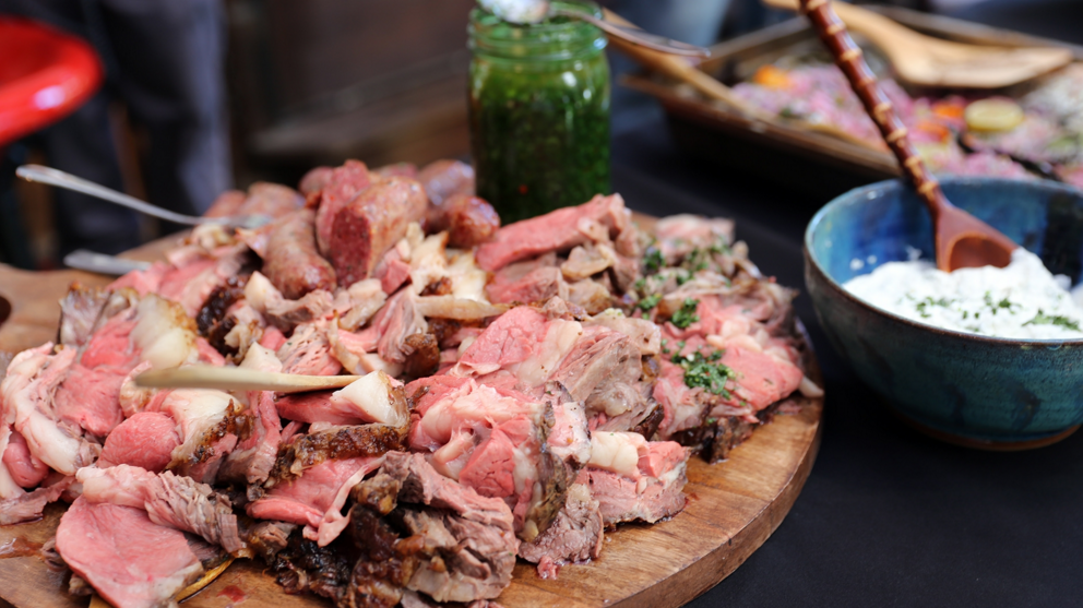 munchies's tweet photo. Put cannabis in your Christmas roast. https://t.co/pXx0iEZQOx https://t.co/auibd1QCQh