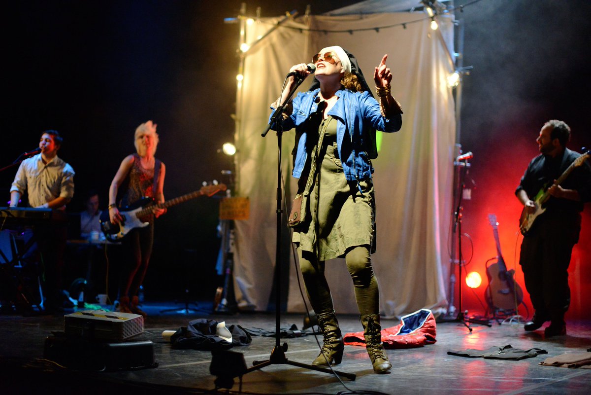 With just one day to go, my true love sent to me......Mother Courage (and her children), possibly in a pear tree!!