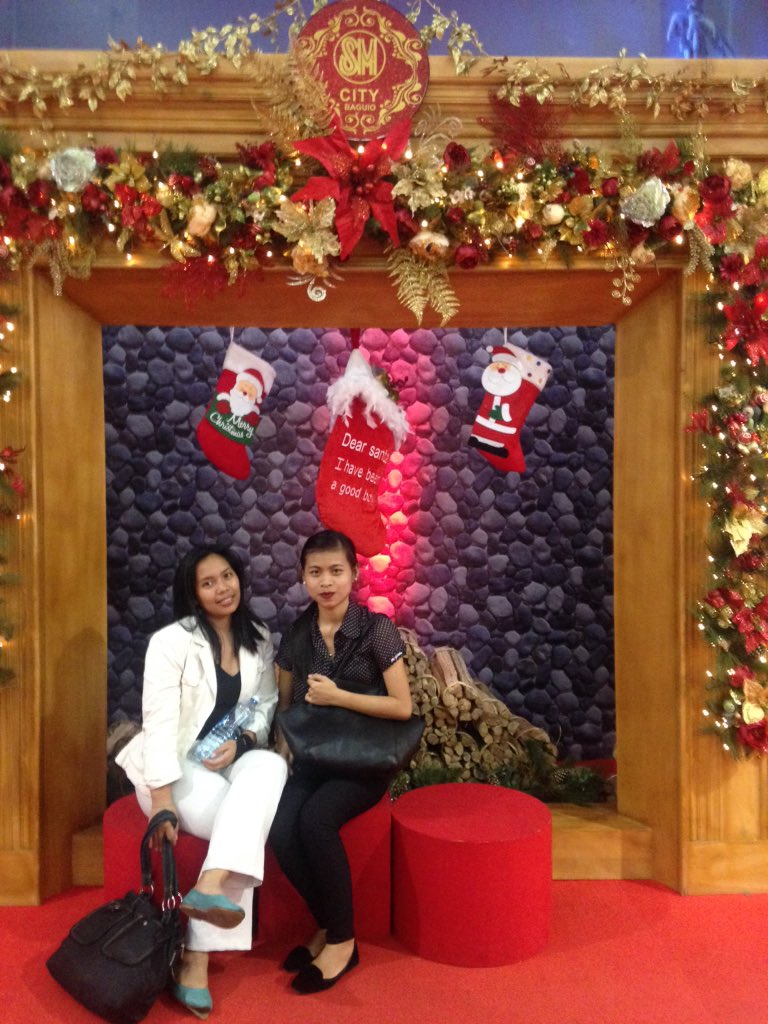 noitsangel's tweet photo. #MyMerrySMChristmas2015 @smsupermalls SM City Baguio! 😍🎅🎄🎁 https://t.co/CIWVWBZRg2