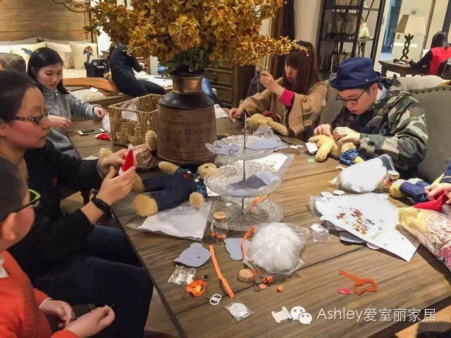 AFHSChina's tweet image. Merry Beary Christmas!🐻 DIY your own Teddy Bear to deliver your best New Year wishes in Ashley Homestore！