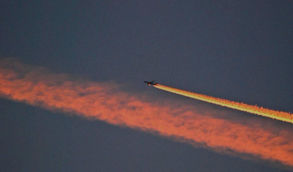 Kal1_Furies's tweet photo. "Oh, that's from planes" (duh😁)
#OpChemtrails #ClimateEngineering #ExposingClimategate #SRM #EnMod #GeoEngineering https://t.co/vmumMMhtG5