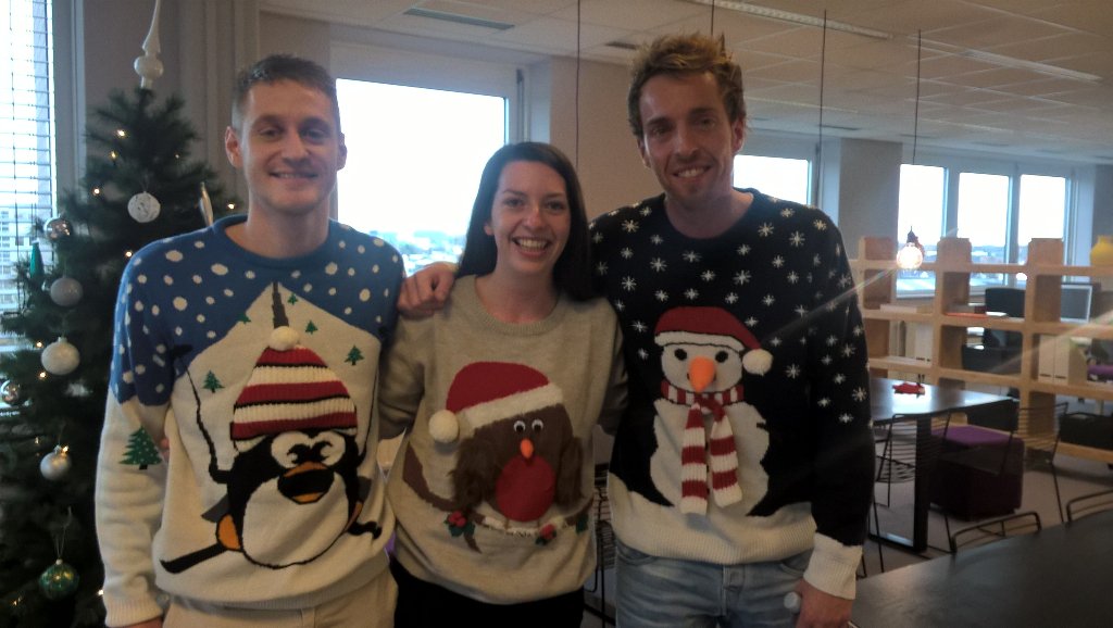 CRMPartnersYTP's tweet photo. Foute kersttruiendag #yolo #lol #starter #trainee #vacature https://t.co/GWala8cP0d