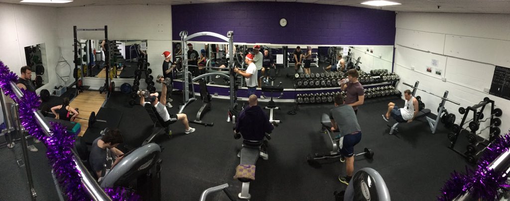 SwitchGym's tweet photo. Spot Santas helpers getting their pre Christmas pump on #nodaysoff #haywardsheath #switchgym https://t.co/gaibFVSlHh