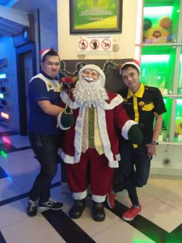 FendiHello's tweet image. Kami segenap Keluarga besar Inul vizta sidoarjo mengucapkan selamat hari natal dan tahun baru @sidoarjo_ukm