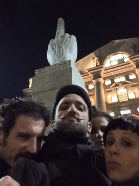 respirale's tweet photo. Buon Natale e Buon Fiscal Compact a tutti da ReSpirale Teatro. https://t.co/NTTyArgMlV
